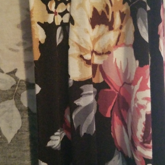 Cardigan - Picture 3 of 3